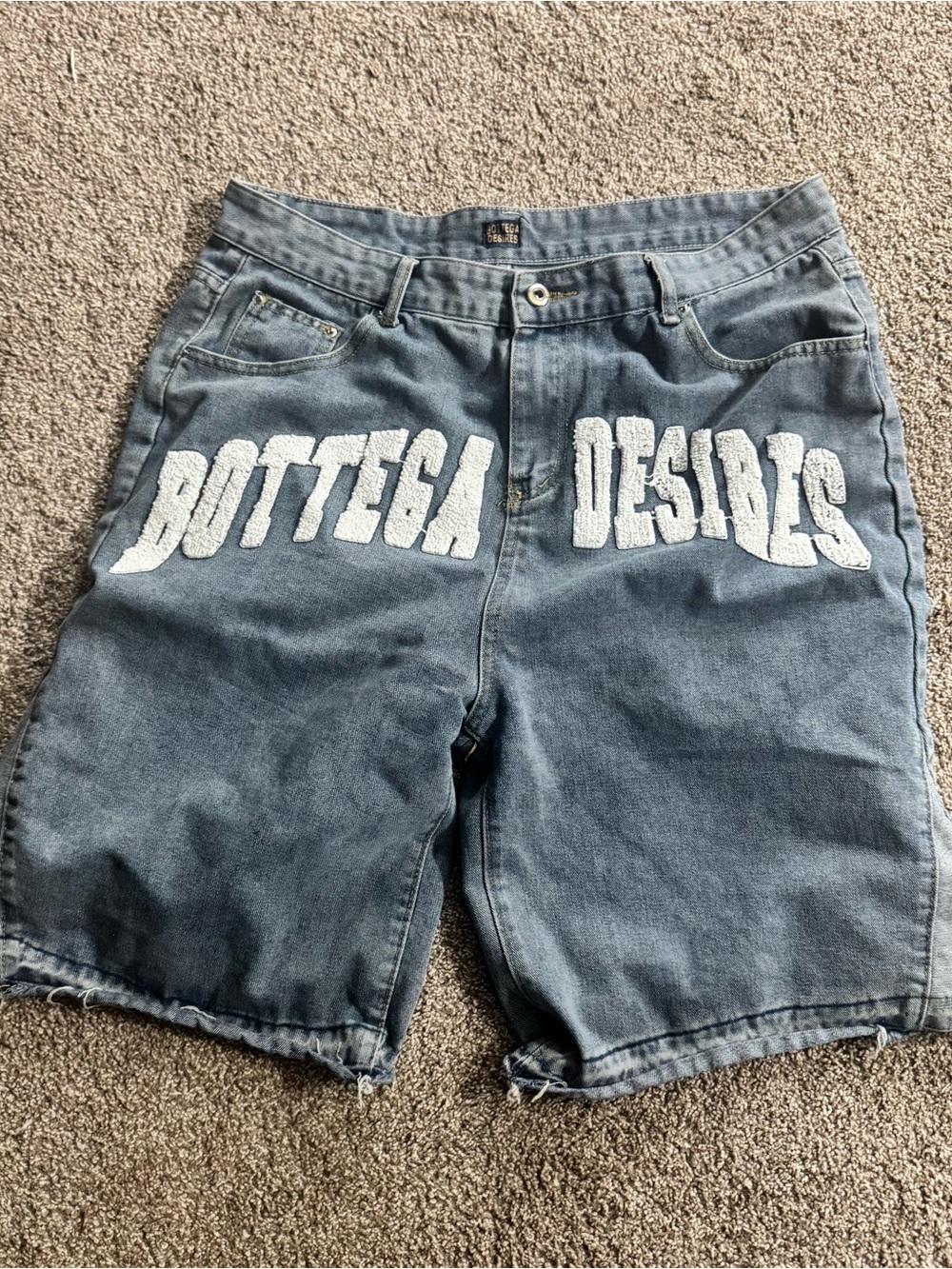 Bottega Desires Logo Print Long Jorts Men Sz 34